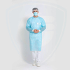 Blouse chirurgicale jetable en polypropylène bleu 25 g/m² avec brassard en tricot